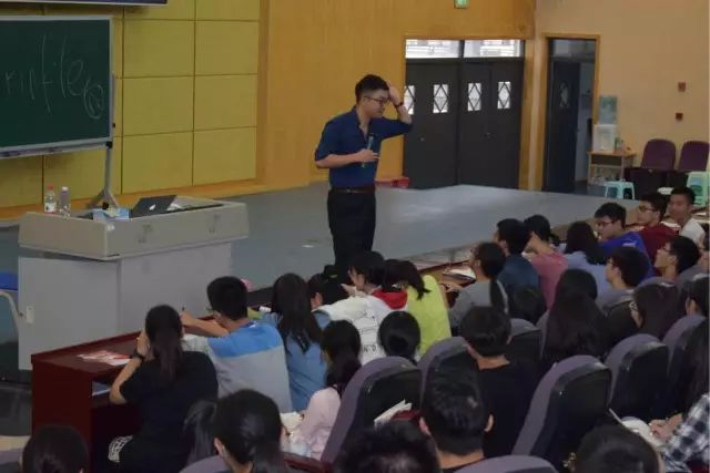 高中生演讲比赛视频，展现多元自我能力的舞台